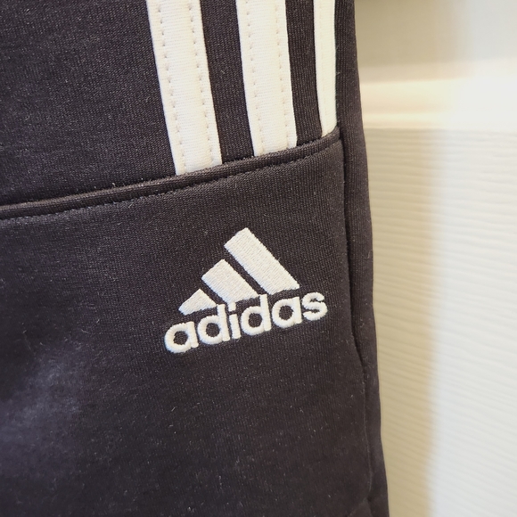 Adidas pants - Picture 2 of 4
